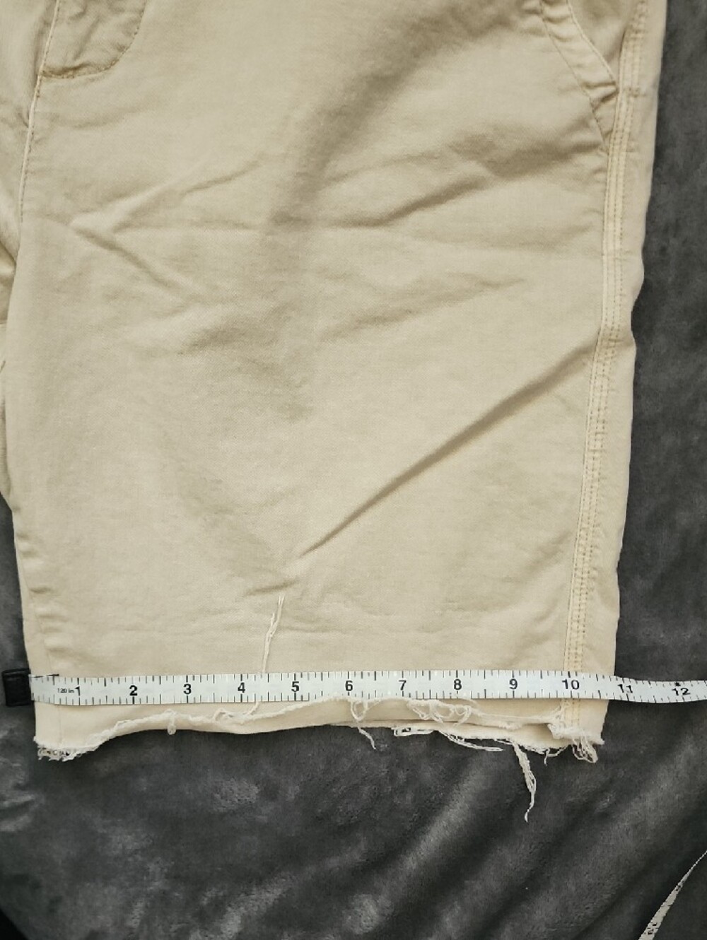 Old Navy High-Waist Women's Khaki Cut Off Shorts Size L - Picture 7 of 9